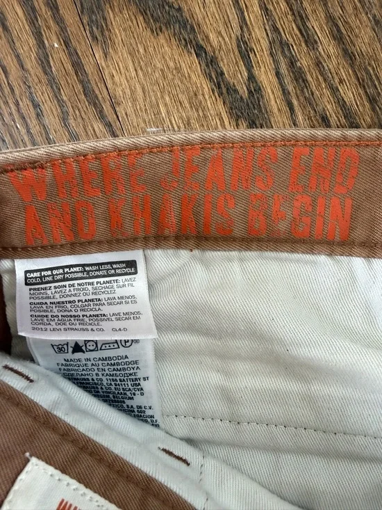 Dockers Men’s Slim Tan Chino Pants - Picture 4 of 6